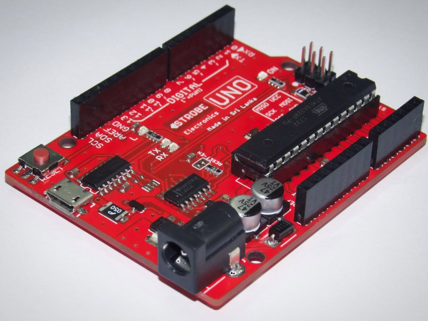 Custom Arduino Uno Clone with Micro USB